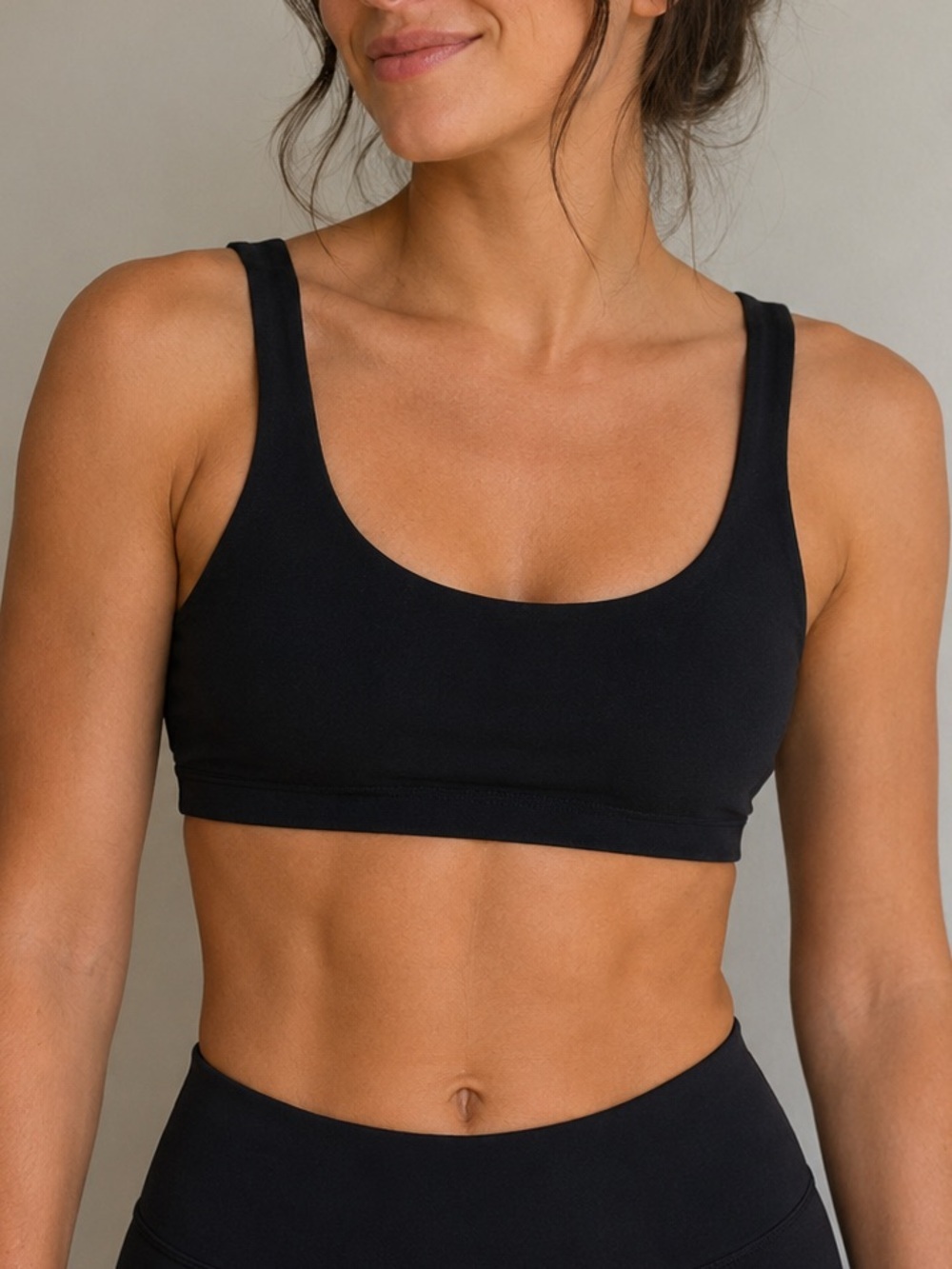 The Group Babaton Black Cropped Tank Top Size Medium